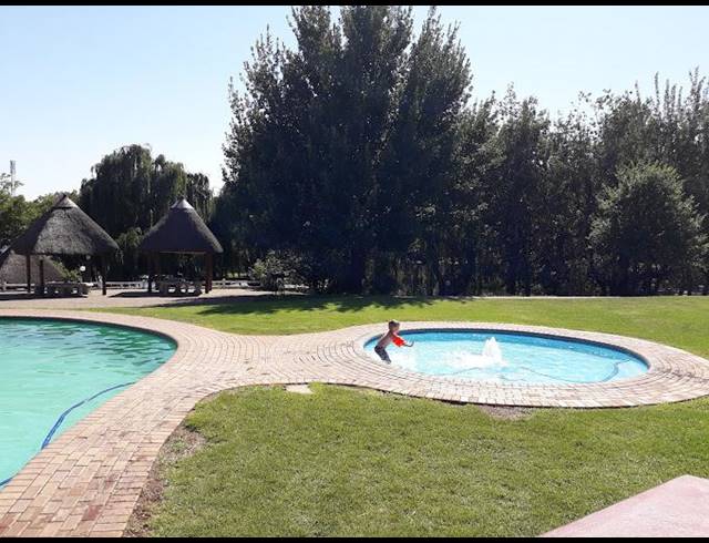 2 BEDROOM PROPERTY TO RENT IN VAALPARK